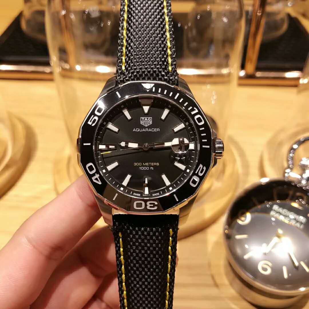 泰格豪雅 硬貨泰格豪雅競潛系列 李易峰同款腕錶-rhid-118613