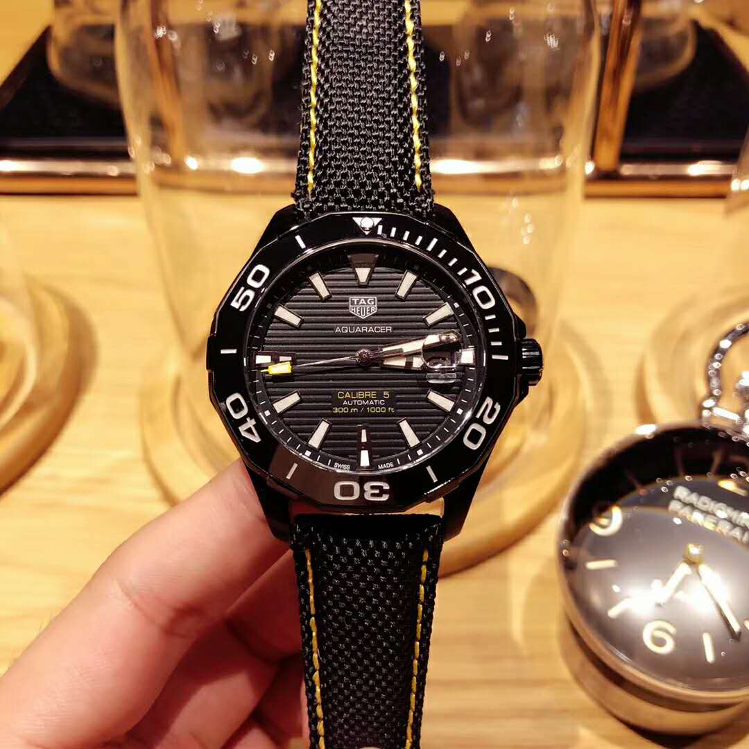 泰格豪雅 硬貨泰格豪雅競潛系列 李易峰同款腕錶-rhid-118609